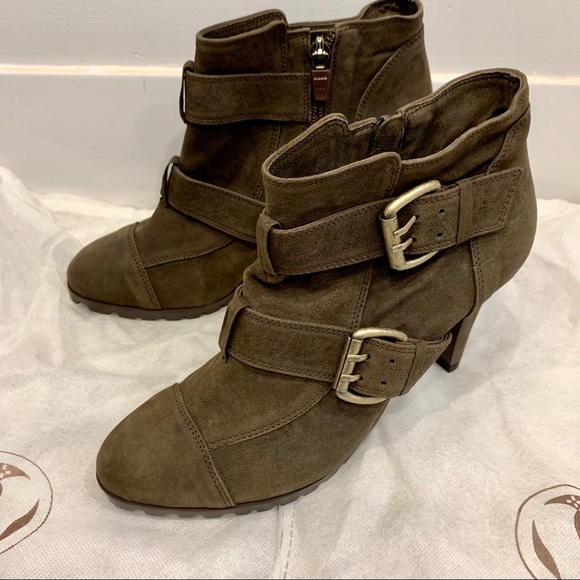 Misope made in Korea suede booties - Picture 2 of 8